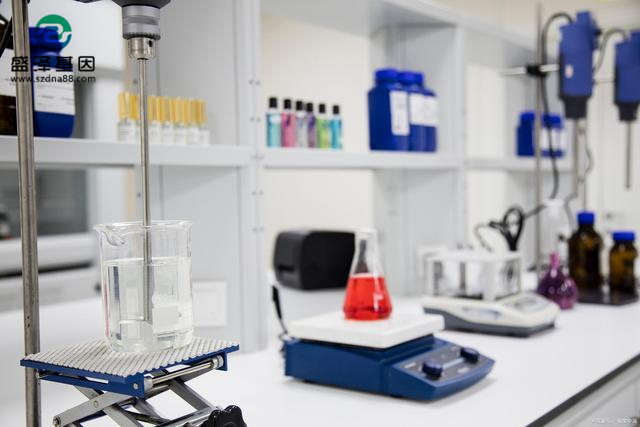 “對不起，醫院沒有親子鑒定科，請您到中山親子鑒定中心咨詢！”